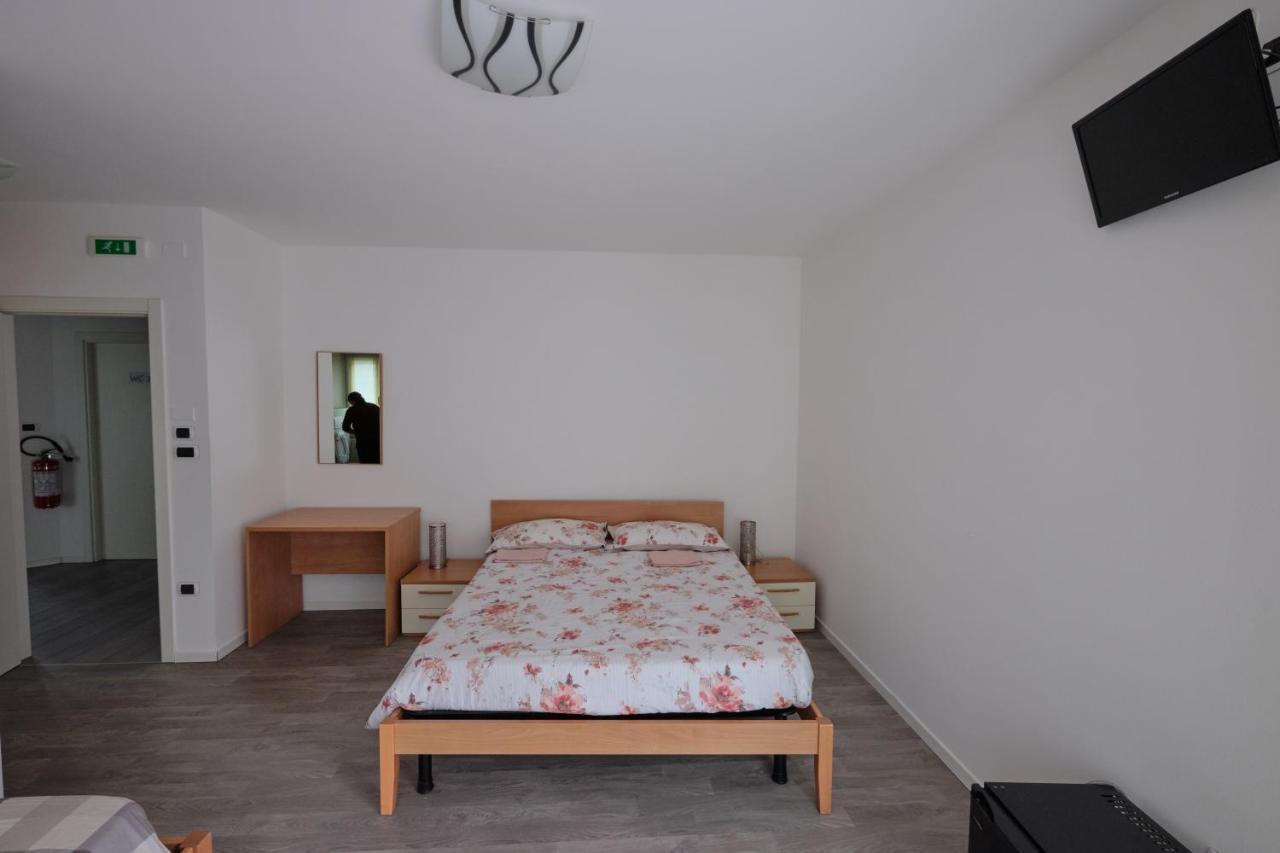 B&B Divino Calceranica al Lago Exterior photo